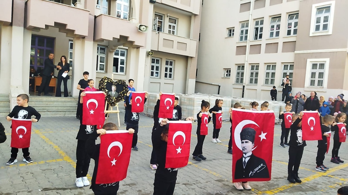 10 Kasım Atatürk’ü Anma Töreni Yapıldı